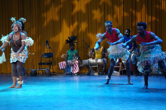 Tournée réussie en Chine du Ballet National du Gabon.